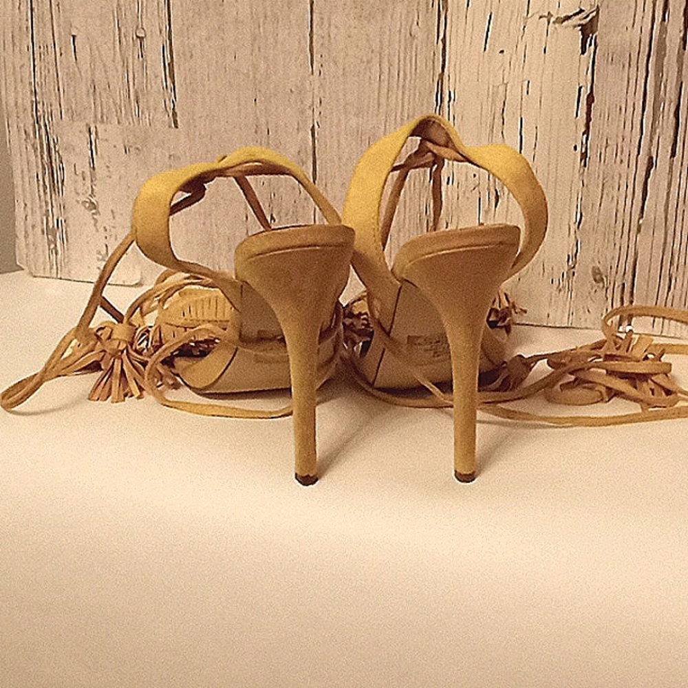 Shoes - Picture 2 of 2